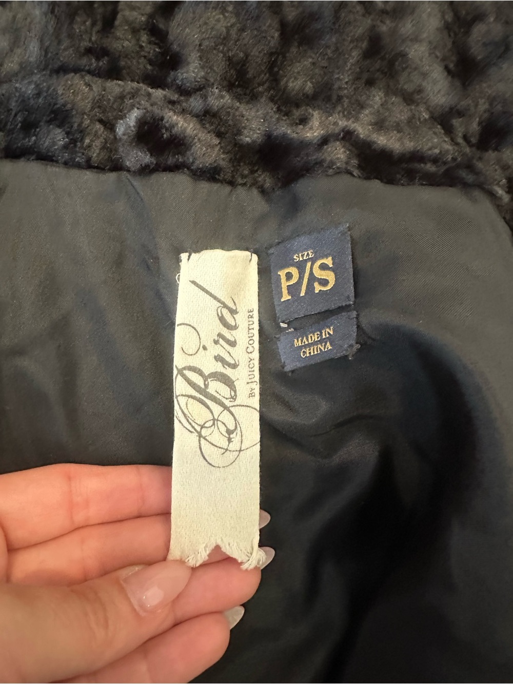 Bird by Juicy Couture Black Faux Fur Cape Jacket - Picture 5 of 6